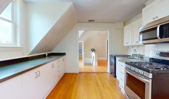 12 Bigelow Cir 3, Boston, MA 02135