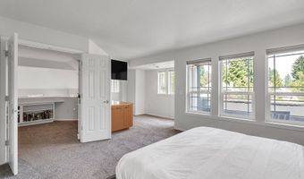 15900 SW BRECCIA Dr, Beaverton, OR 97007