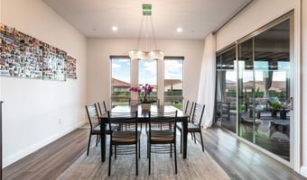 212 Harris Peak St, Las Vegas, NV 89138