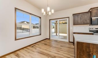 2312 E Brek St, Brandon, SD 57005