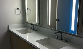 1001 Queen St 1604, Honolulu, HI 96814