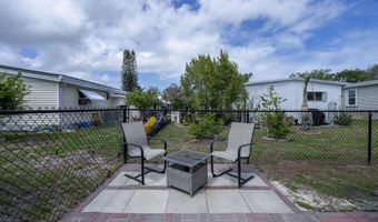 971 Laurel Cir, Barefoot Bay, FL 32976