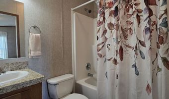 34 Circle Dr, Belmont, NH 03220