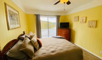 992 CLEAR CREEK Dr, Alpine, AL 35014