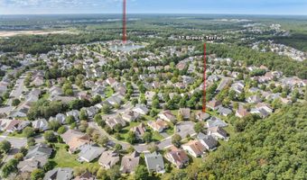 17 Breeze Ter, Barnegat, NJ 08005