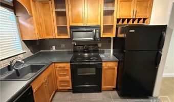 1055 Baxter 207, Athens, GA 30606