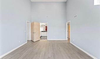 2076 S Long Lake Rd, Fenton, MI 48430
