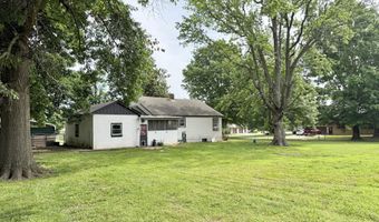600 E Pearl St, Aurora, MO 65605