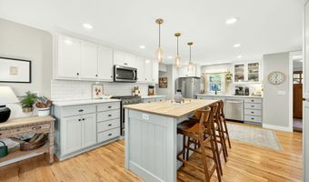 1108 Park St, Ashland, OR 97520