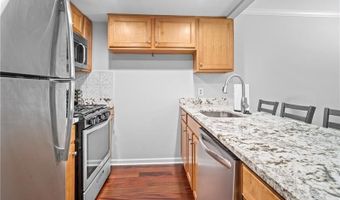 69 Country Place Ct, Alpharetta, GA 30005