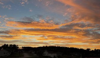 5 Sunset Ln A, Brentwood, NH 03833