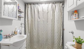 28 Crowell St, Cumberland, RI 02864