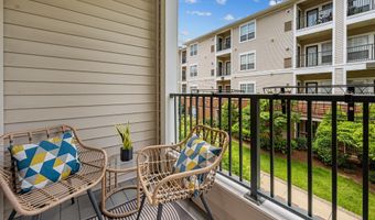 4862 EISENHOWER Ave 273, Alexandria, VA 22304
