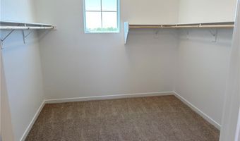 5688 E Badlands Ln, Pahrump, NV 89061