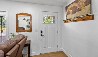 2681 D St, Springfield, OR 97477