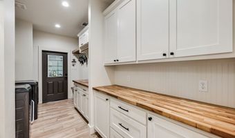 245 Creek Crossing St, Alvord, TX 76225