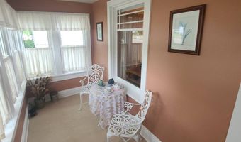 814 Sinclair St, Bottineau, ND 58318