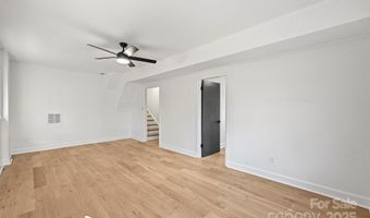 6706 Queensberry Dr, Charlotte, NC 28226