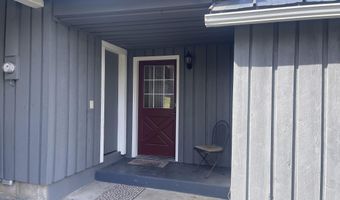 7042 Oak St, Bonners Ferry, ID 83805