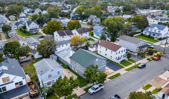 517 14th Ave, Belmar, NJ 07719