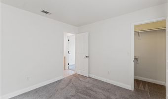 5812 Ventana Dr, Las Vegas, NV 89130