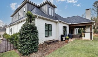 1001 Fairview Dr, Auburn, AL 36830