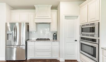 984 Imperial Eagle Rd, Alvarado, TX 76009