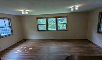 2114 5th Ave NE, Austin, MN 55912