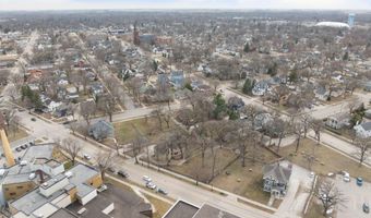 907 1st Dr NW, Austin, MN 55912