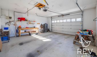 3414 Frisby Ave, Cody, WY 82414
