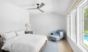 7 Ashwood Ct, Amagansett, NY 11930