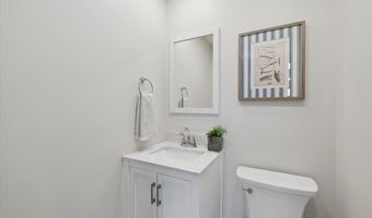 78 Rollins Rd, Alton, NH 03810