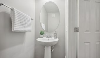 24682 CARIBOU Sq, Aldie, VA 20105