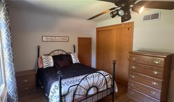 2009 W Oakland Ave, Austin, MN 55912