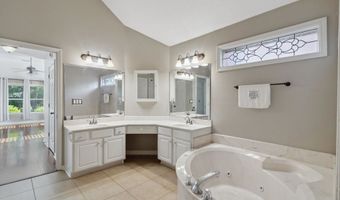7942 CALE Fls, Bartlett, TN 38002
