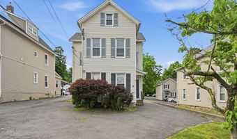 17 Lake Ave, Danbury, CT 06810