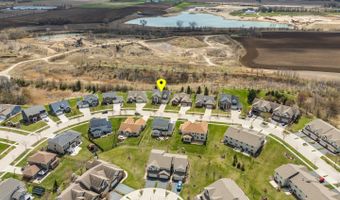 1149 Kingsmill Dr, Algonquin, IL 60102