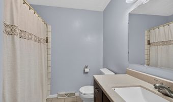 1140 Hillview Dr, Abingdon, VA 24210