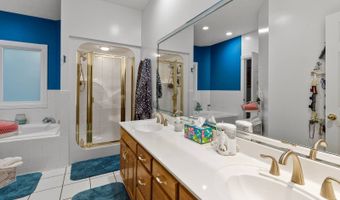 45 Edgewater Dr, Albany, KY 42602