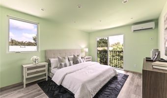 17660 Martha St, Encino, CA 91316