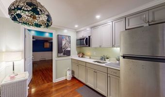 42 Wedgewood Dr, Danbury, CT 06811