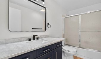 803 Eisenhower St, American Falls, ID 83211