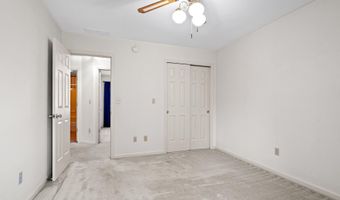 1107 Ashwood Dr, Auburn, IN 46706