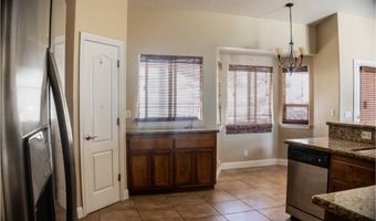 9696 Milpas Dr, Apple Valley, CA 92308