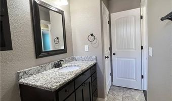 1805 SW Cypress St, Bentonville, AR 72713