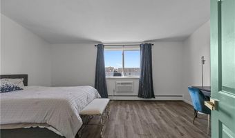 66 Girard Ave 324, Newport, RI 02840