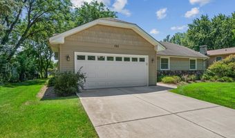 725 N Vista Dr, Algonquin, IL 60102