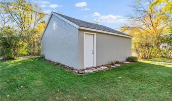 1019 Ash St, Alexandria, MN 56308