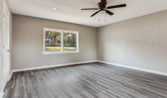 1612 Woodview Dr, Alvarado, TX 76009