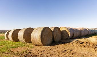 Farm Road 2007, Aurora, MO 65605